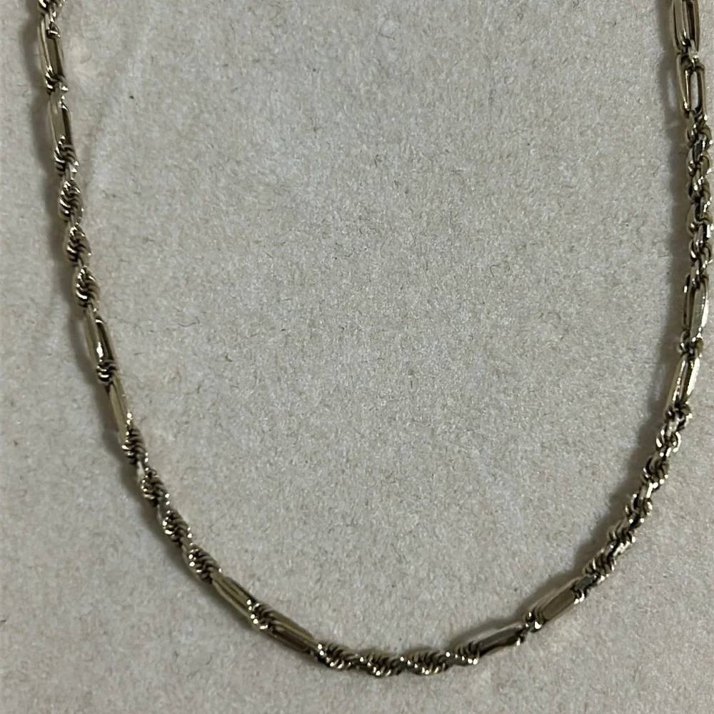 14K Gold Rope Chain Bracelet - Picture 3 of 8